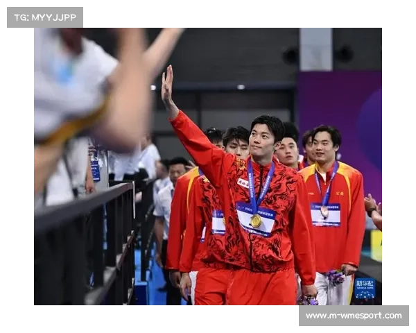 男子混合泳接力浙江强势夺冠，老中青三代接力默契尽显