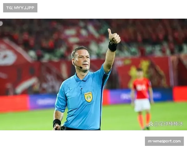 前英超裁判克拉滕伯格：裁判团队已重点培训识别“战术性抱摔”